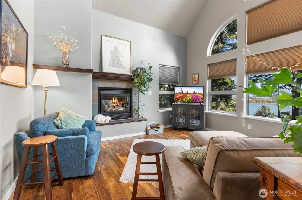 1103 Berry Way Lummi Island, WA 98262