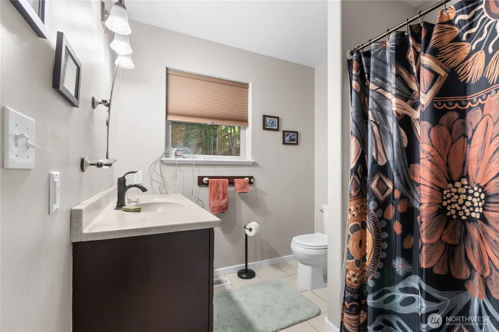 1103 Berry Way Lummi Island, WA 98262