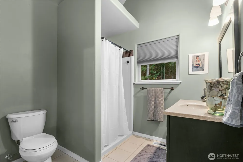 1103 Berry Way Lummi Island, WA 98262