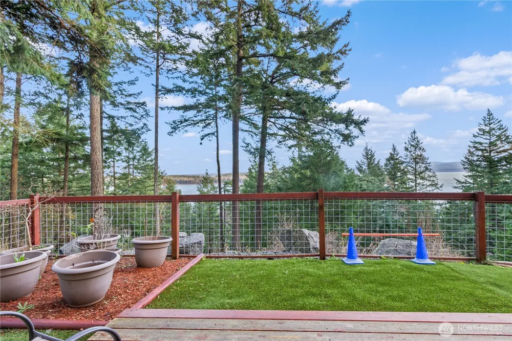 1103 Berry Way Lummi Island, WA 98262