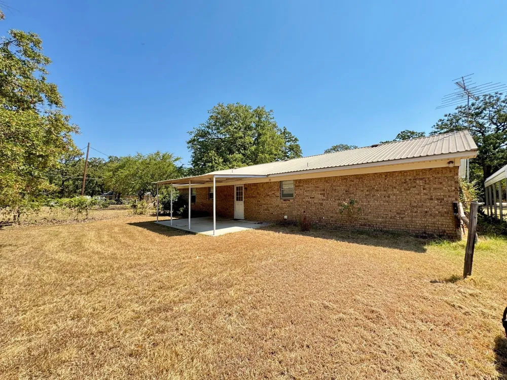 631 Welch Lane Gun Barrel City, TX 75156