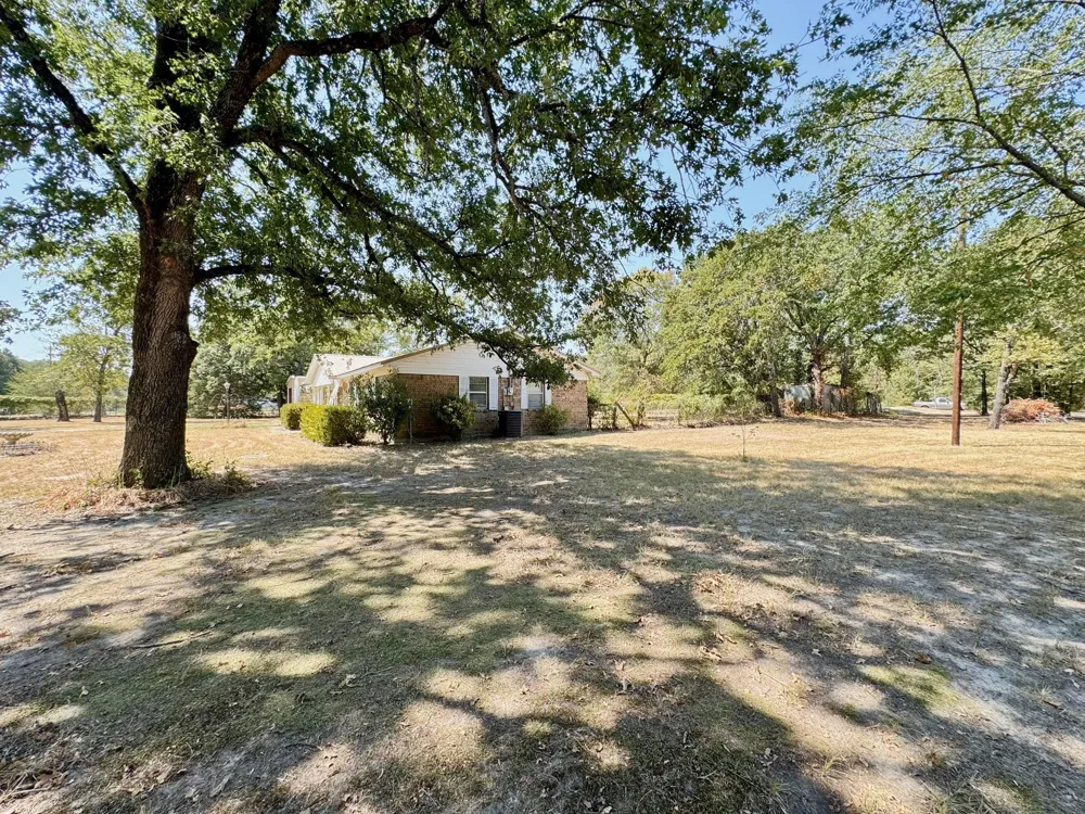 631 Welch Lane Gun Barrel City, TX 75156