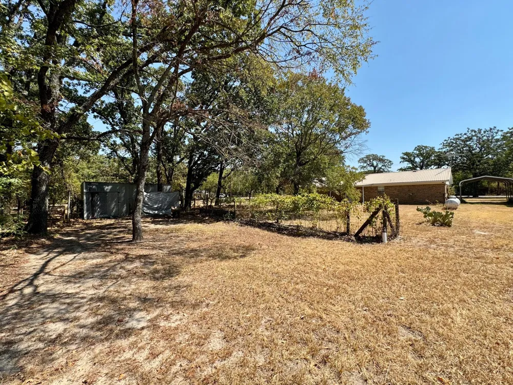 631 Welch Lane Gun Barrel City, TX 75156