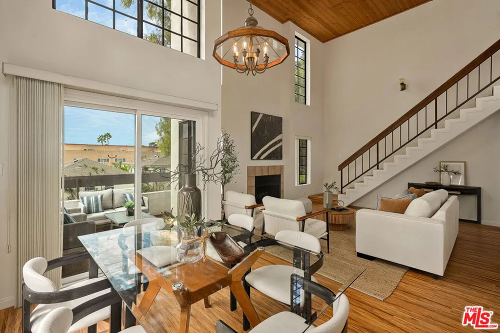 4450 Kensington Road #8 Los Angeles, CA 90066