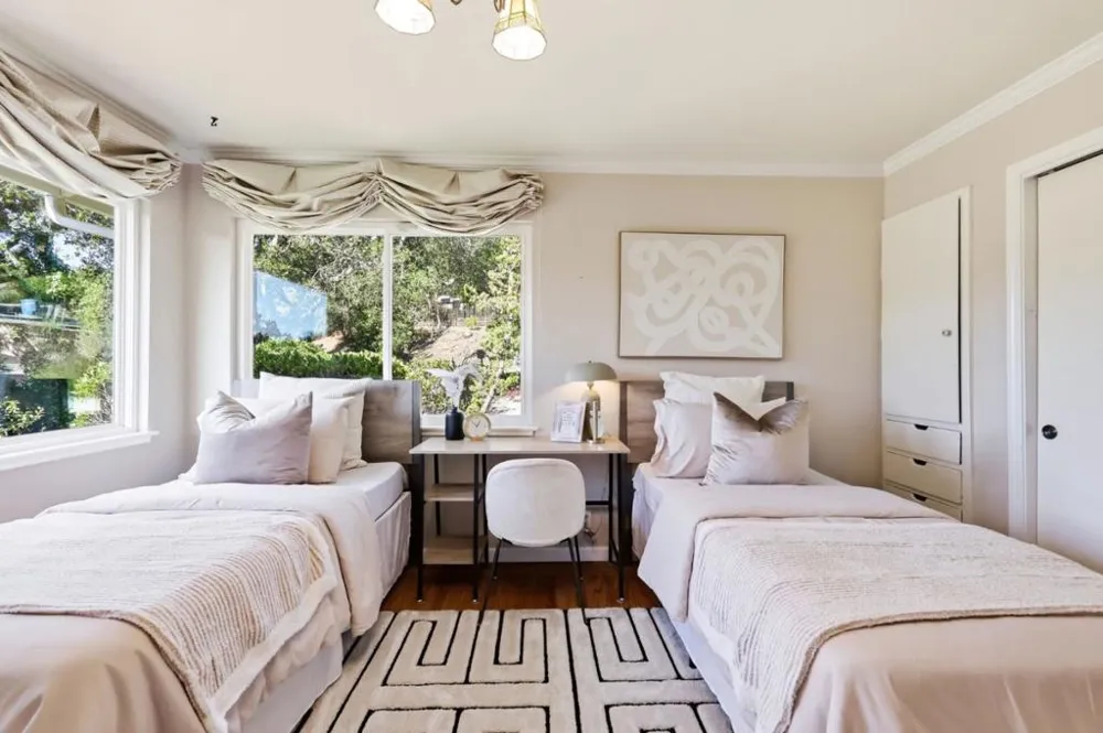 1548 Kingswood Drive Hillsborough, CA 94010