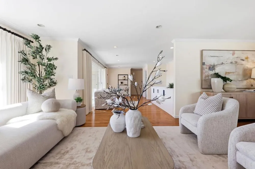 1548 Kingswood Drive Hillsborough, CA 94010