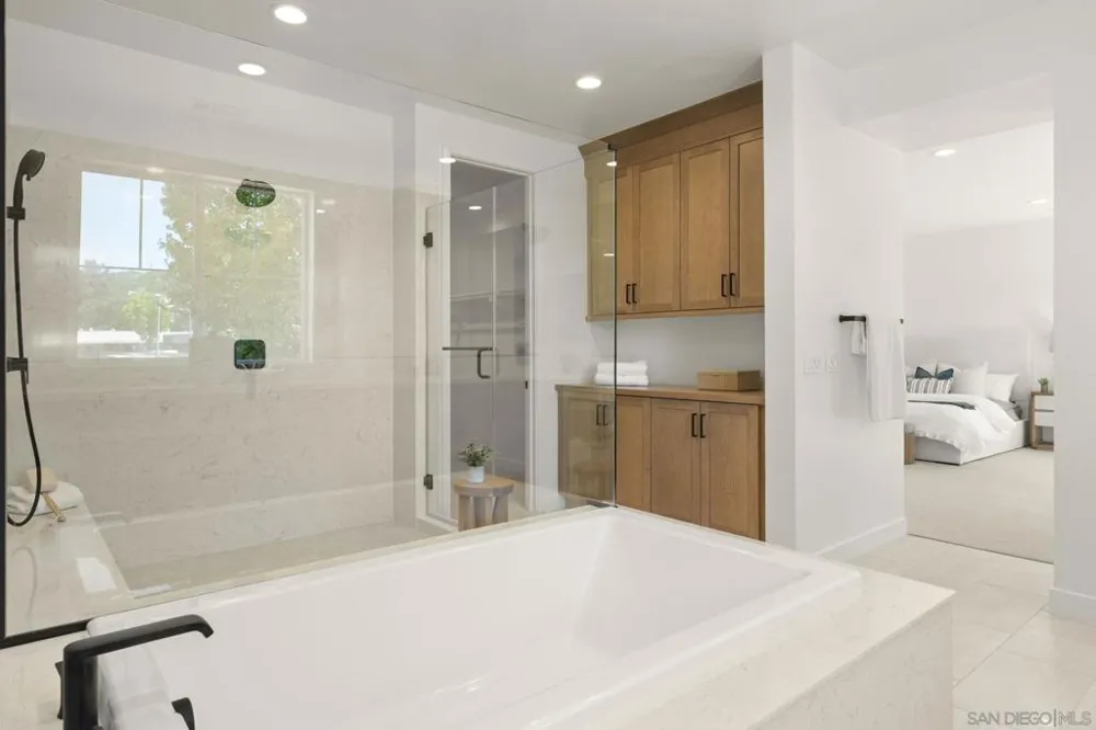 13780 Holly Oak Way Poway, CA 92064