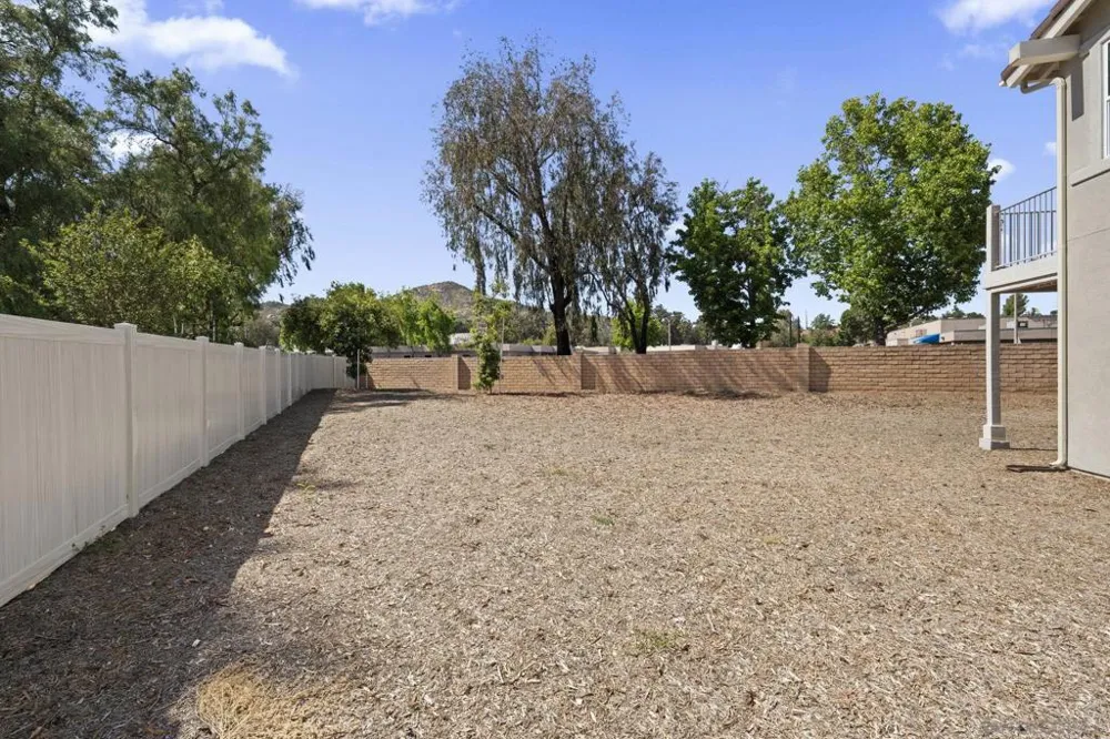 13780 Holly Oak Way Poway, CA 92064
