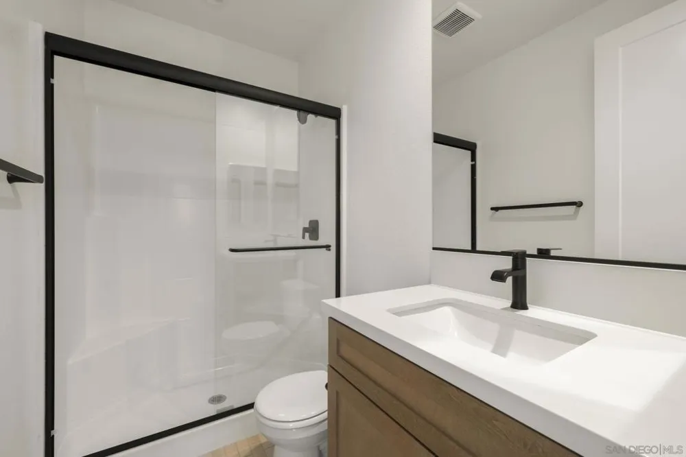 13780 Holly Oak Way Poway, CA 92064
