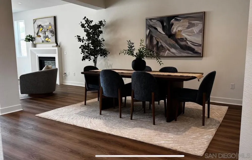 13780 Holly Oak Way Poway, CA 92064