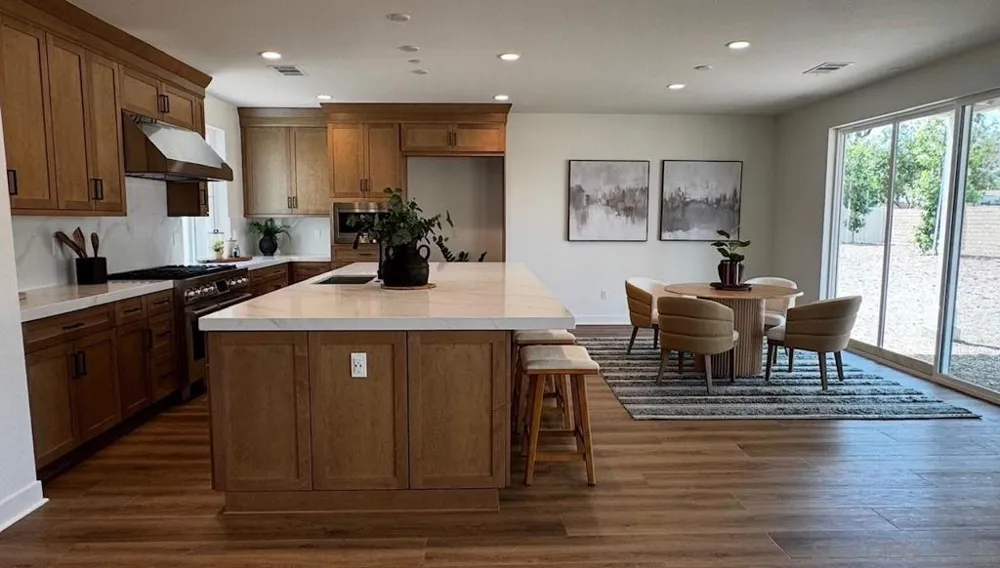 13780 Holly Oak Way Poway, CA 92064