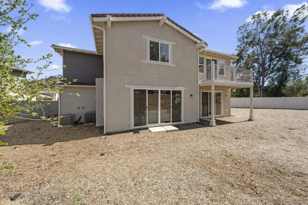 13780 Holly Oak Way Poway, CA 92064
