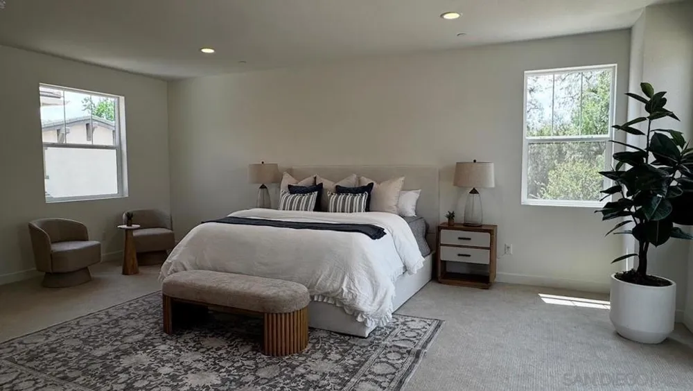13780 Holly Oak Way Poway, CA 92064