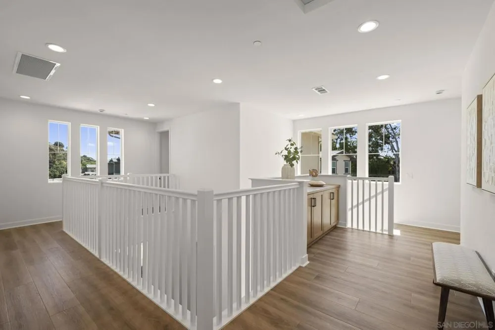 13780 Holly Oak Way Poway, CA 92064