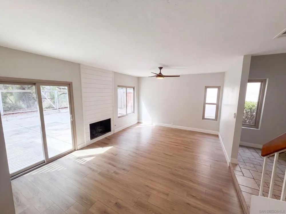 10781 Portobelo San Diego, CA 92124