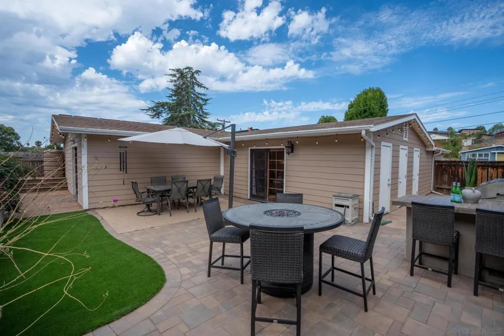 3623 Fireway Dr. San Diego, CA 92111