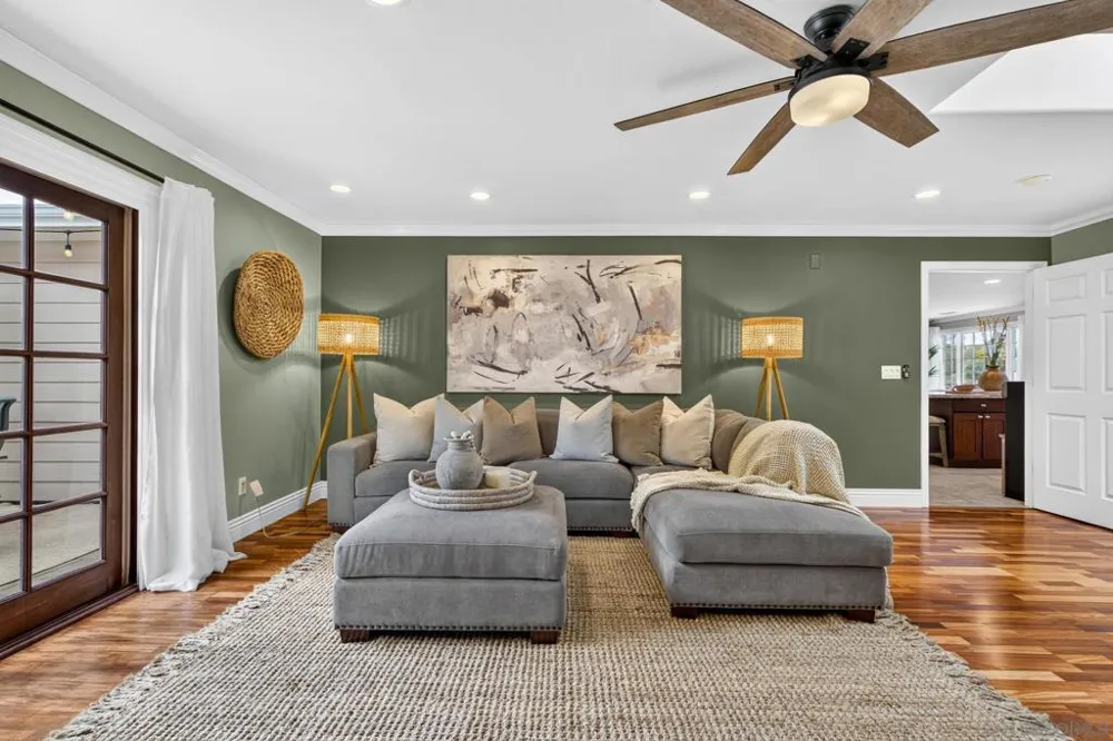 3623 Fireway Dr. San Diego, CA 92111