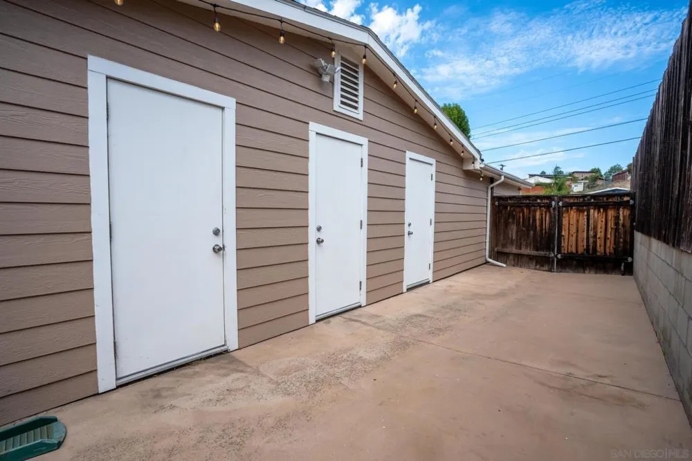 3623 Fireway Dr. San Diego, CA 92111