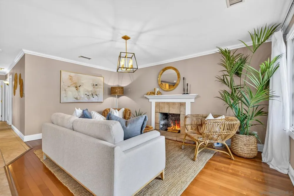 3623 Fireway Dr. San Diego, CA 92111