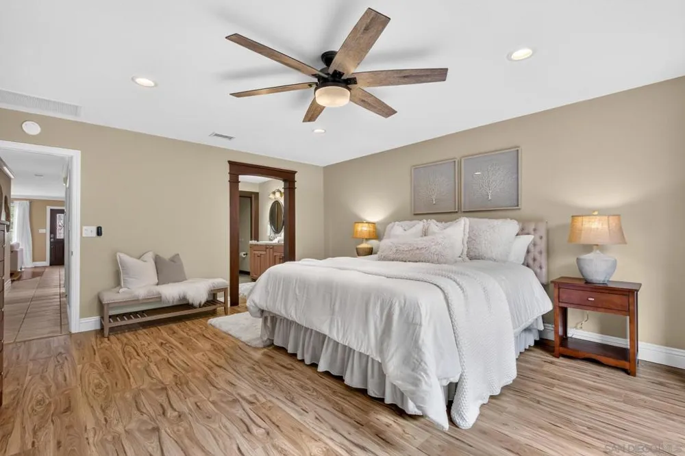 3623 Fireway Dr. San Diego, CA 92111
