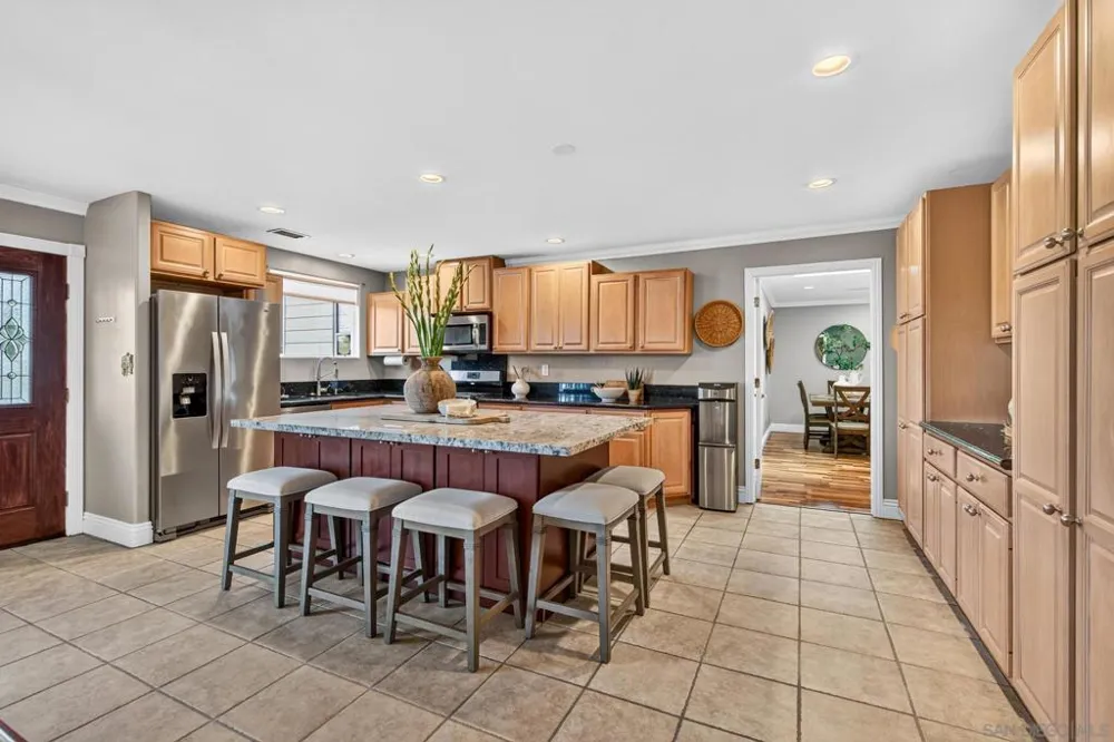 3623 Fireway Dr. San Diego, CA 92111