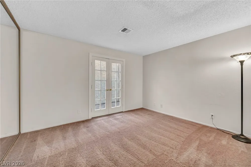 3923 Landsdown Place Las Vegas, NV 89121