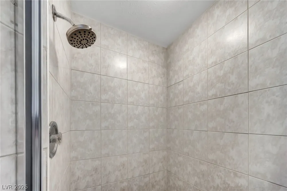 3923 Landsdown Place Las Vegas, NV 89121