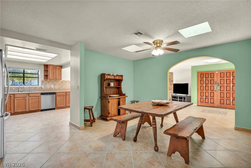 3923 Landsdown Place Las Vegas, NV 89121
