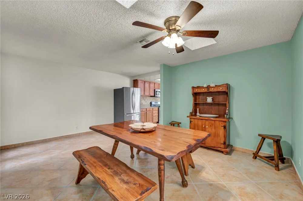3923 Landsdown Place Las Vegas, NV 89121