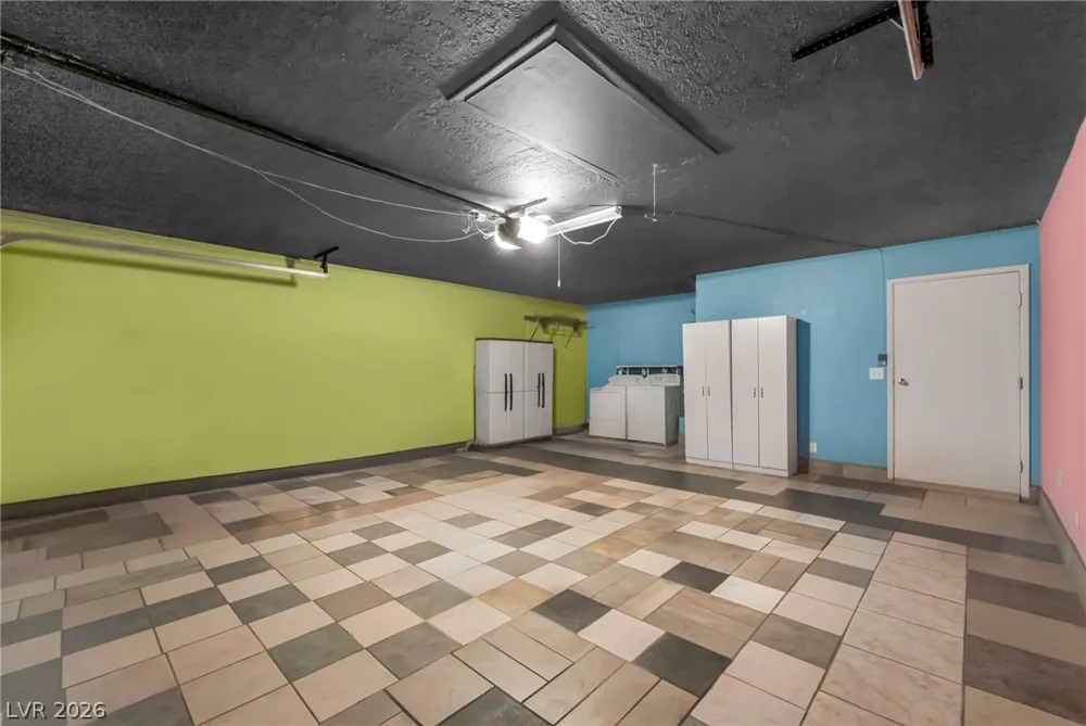 3923 Landsdown Place Las Vegas, NV 89121