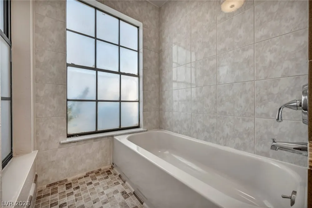 3923 Landsdown Place Las Vegas, NV 89121