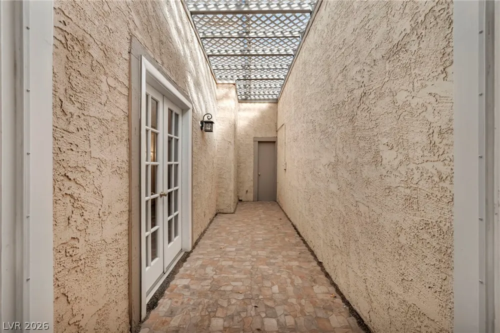 3923 Landsdown Place Las Vegas, NV 89121