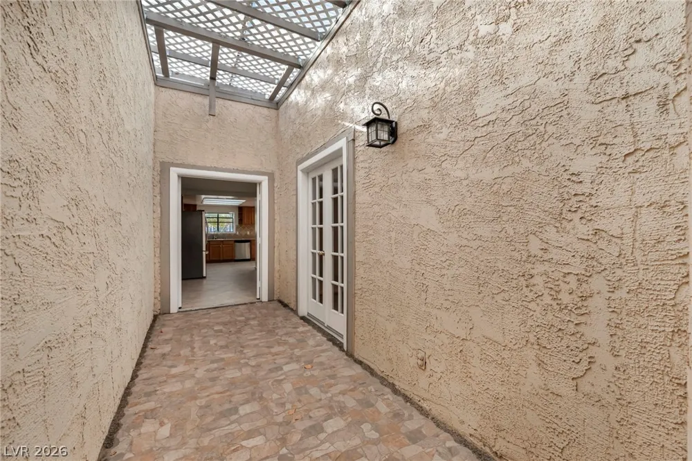 3923 Landsdown Place Las Vegas, NV 89121