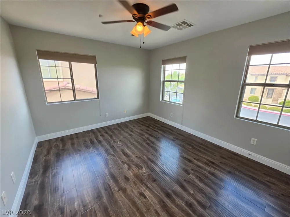 8593 Brackenfield Avenue Las Vegas, NV 89178