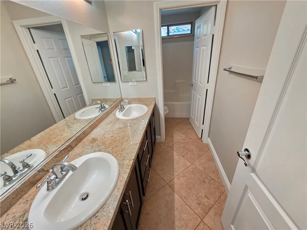 8593 Brackenfield Avenue Las Vegas, NV 89178