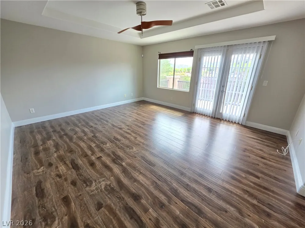 8593 Brackenfield Avenue Las Vegas, NV 89178