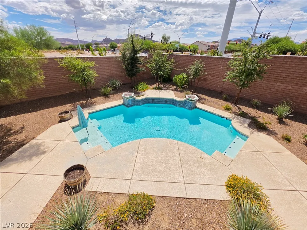 8593 Brackenfield Avenue Las Vegas, NV 89178