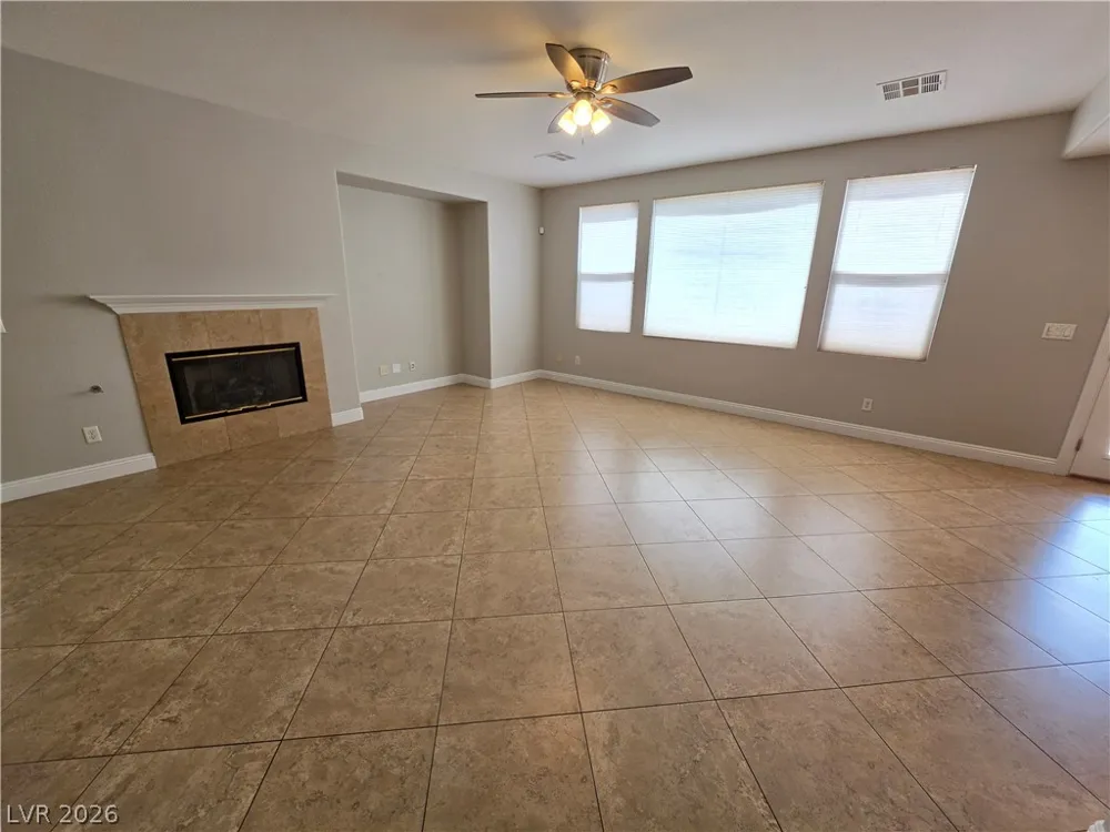 8593 Brackenfield Avenue Las Vegas, NV 89178