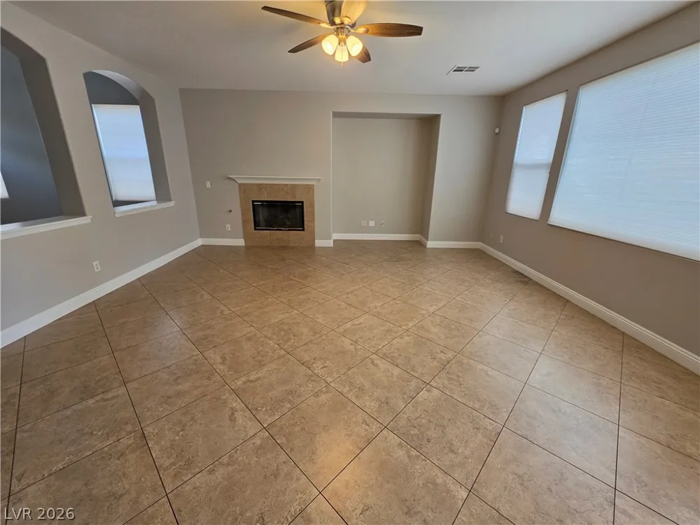 8593 Brackenfield Avenue Las Vegas, NV 89178
