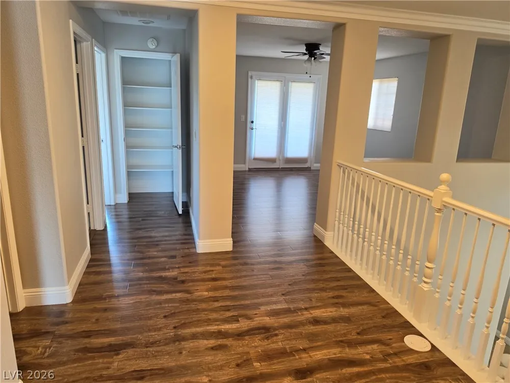8593 Brackenfield Avenue Las Vegas, NV 89178
