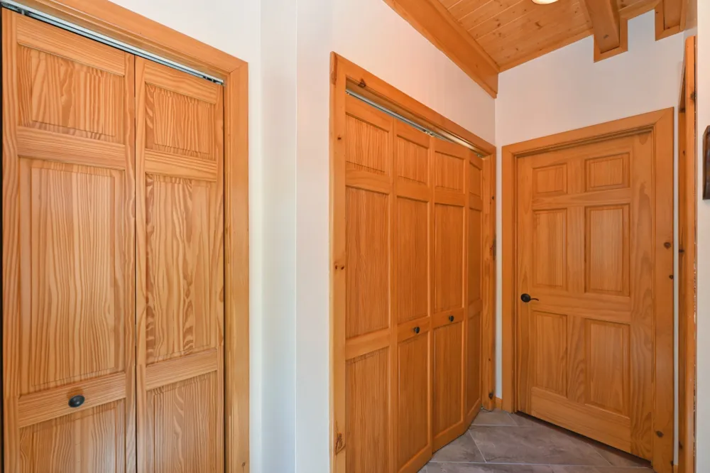 28 Edd Hackett Rd Pleasant Shade, TN 37145