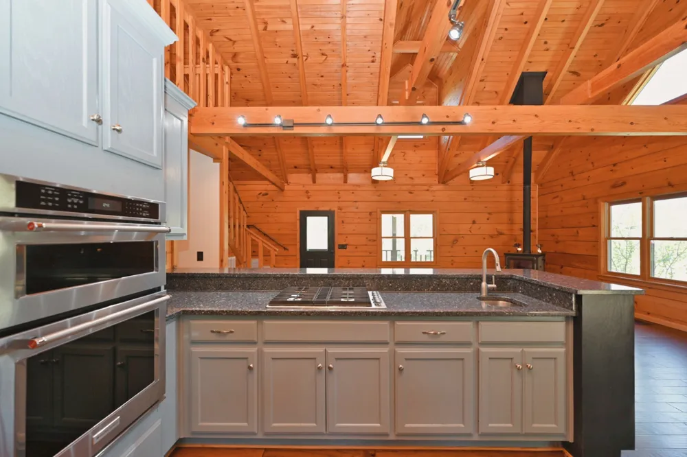28 Edd Hackett Rd Pleasant Shade, TN 37145