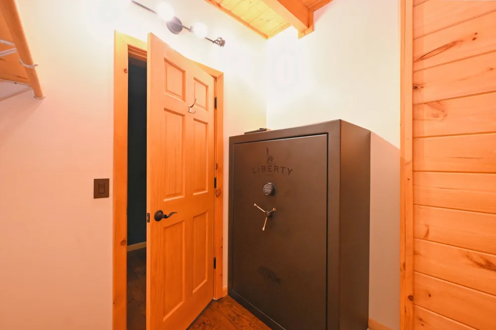 28 Edd Hackett Rd Pleasant Shade, TN 37145