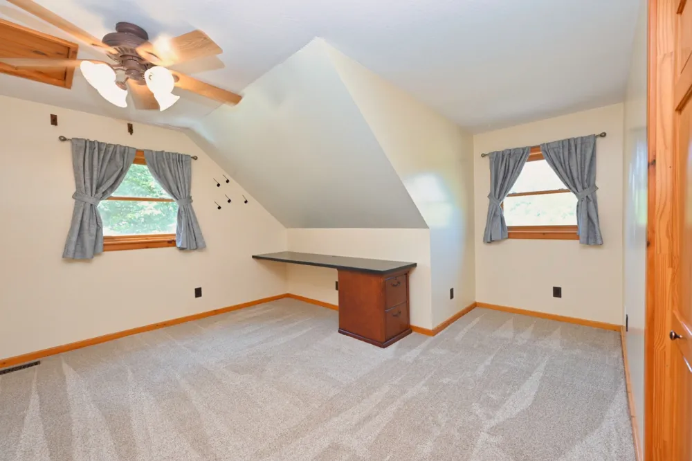28 Edd Hackett Rd Pleasant Shade, TN 37145