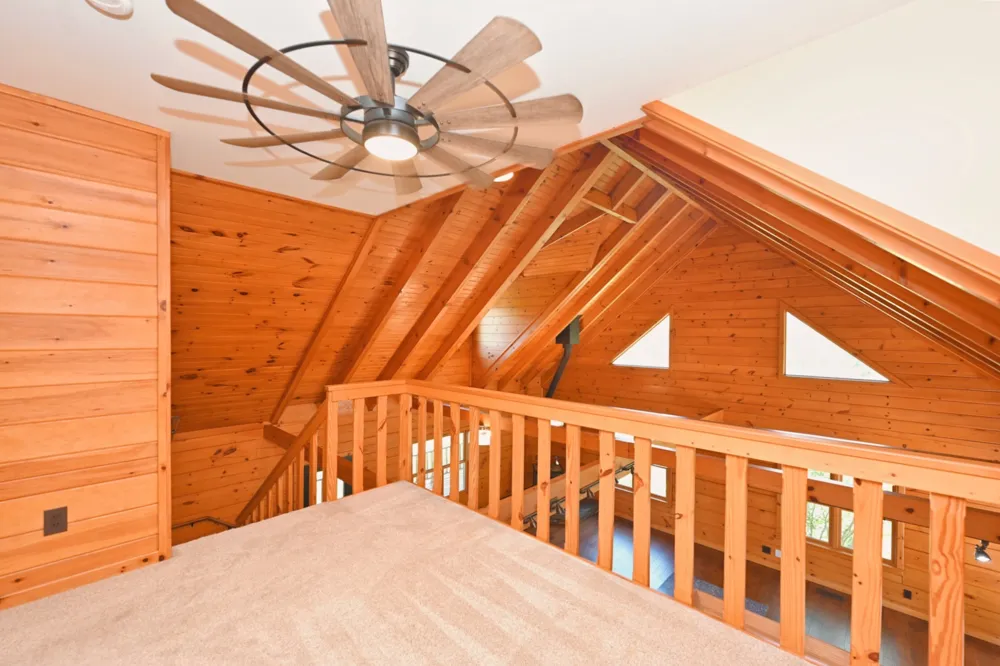 28 Edd Hackett Rd Pleasant Shade, TN 37145