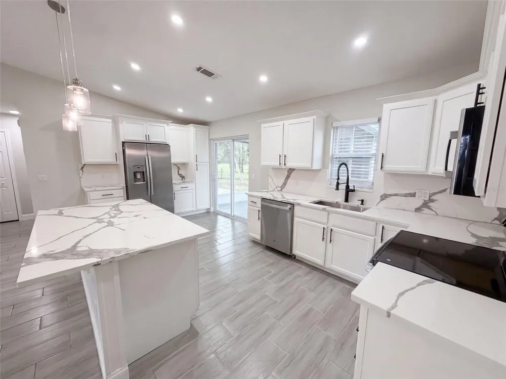 8165 RIDGE ROAD Weeki Wachee, FL 34613
