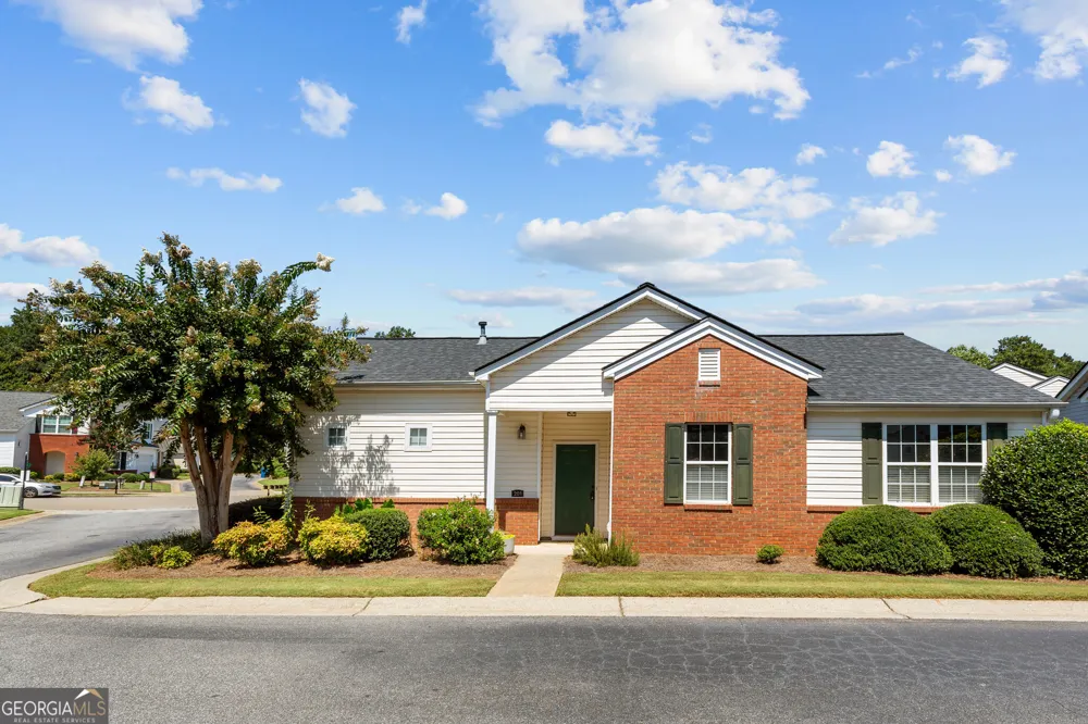 201 Harmony CT Milton, GA 30004