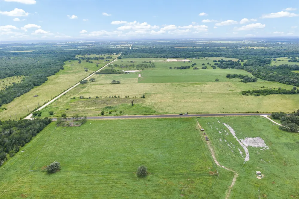 6 Fm 795 Gonzales, TX 78629