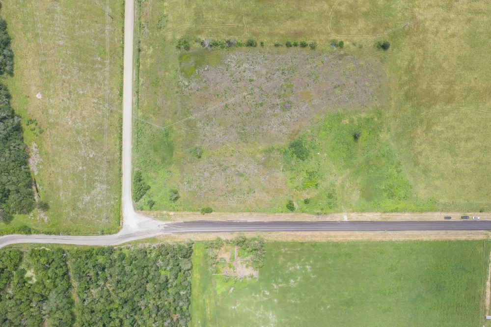 6 Fm 795 Gonzales, TX 78629