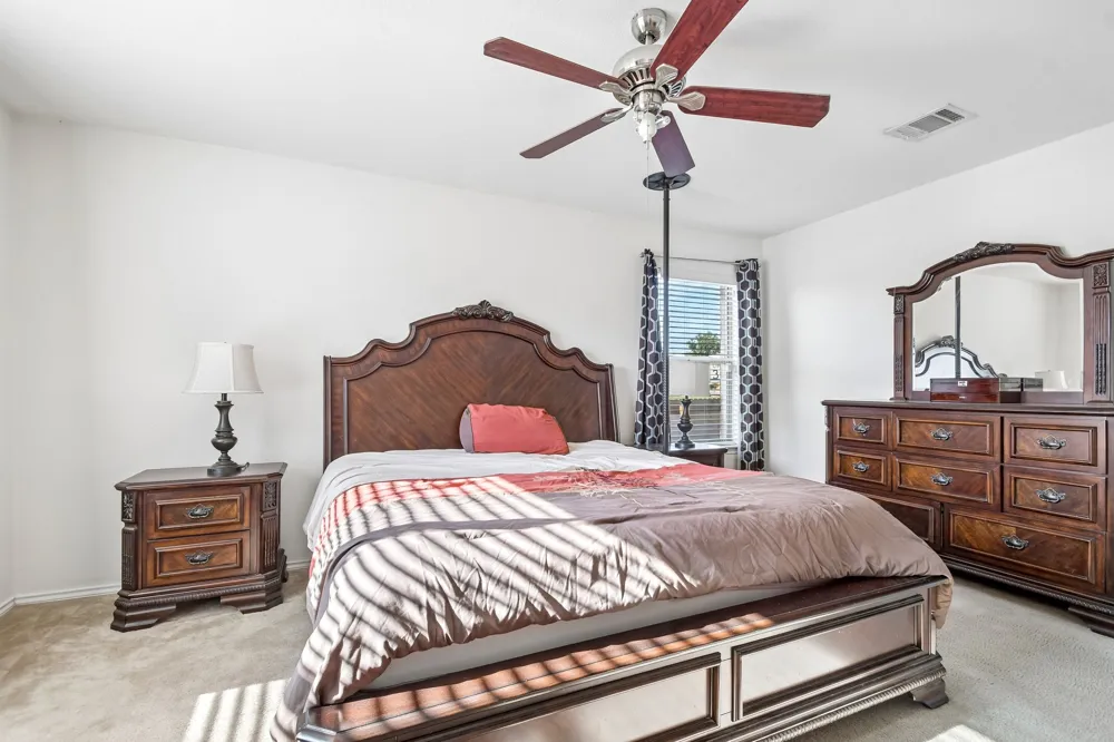 260 Cushman Drive Kyle, TX 78640